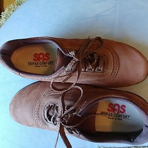 SAS walk easy comfort shoes